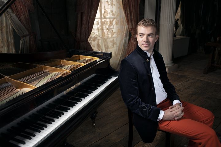 ‘I still feel I have a vet’s lifestyle’ – Pianist Fiachra Garvey on swapping veterinary for music